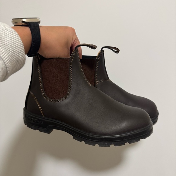 Blundstone Shoes - Blundstone Women’s 550 Chelsea Boots
